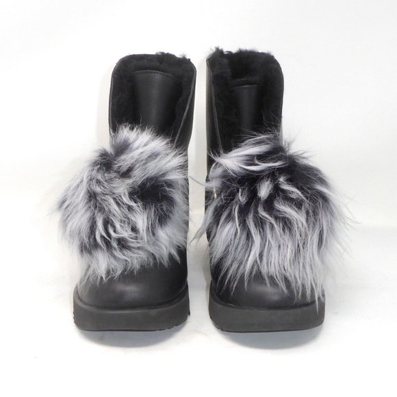 🎈FINAL SALE UGG ISLEY WATERPROOF LEATHER BOOT with REMOVABLE FUR POM POM NEW - Picture 5 of 12